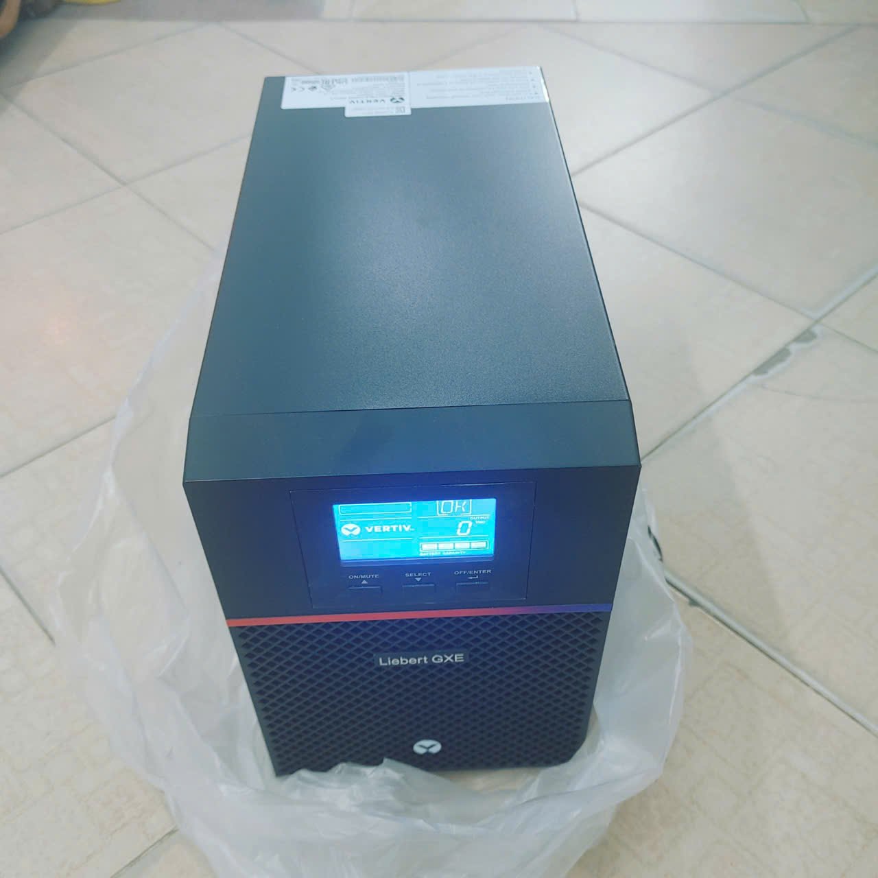 Bộ Lưu Điện GXE3-1000IMT